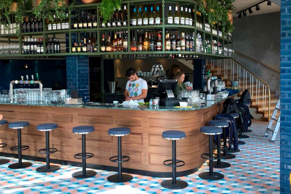 Wilbeek-meddens-bar.jpg